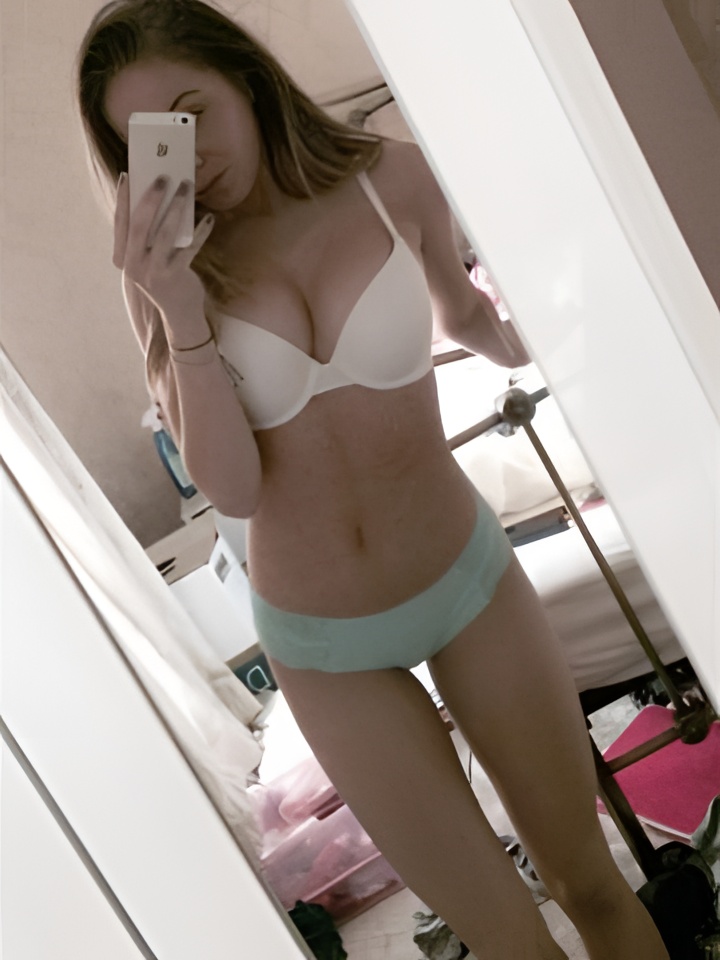 Индивидуалка Каролина, доступна для личного знакомства от 3000 руб