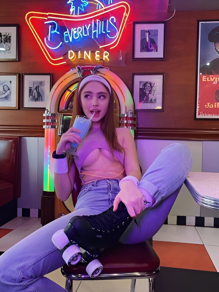 Снежана привлекальеная девушка из Химок цена от 10000 руб