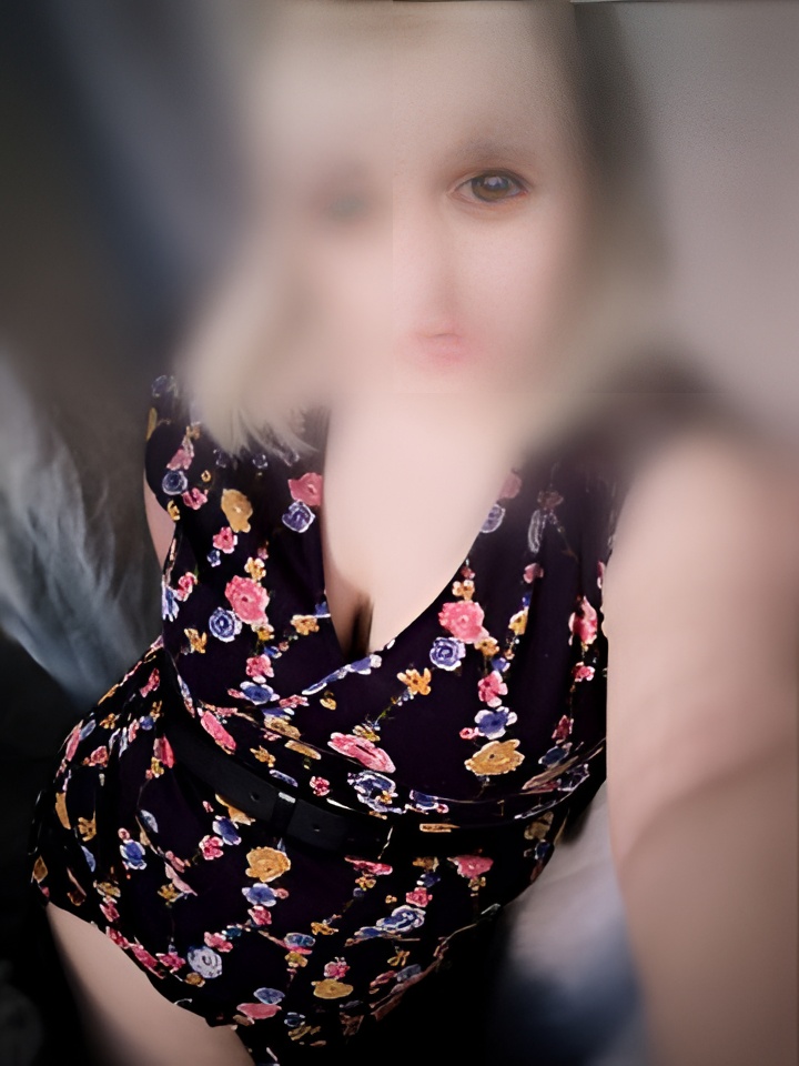 Стелла привлекальеная девушка из Химок цена от 10000 руб