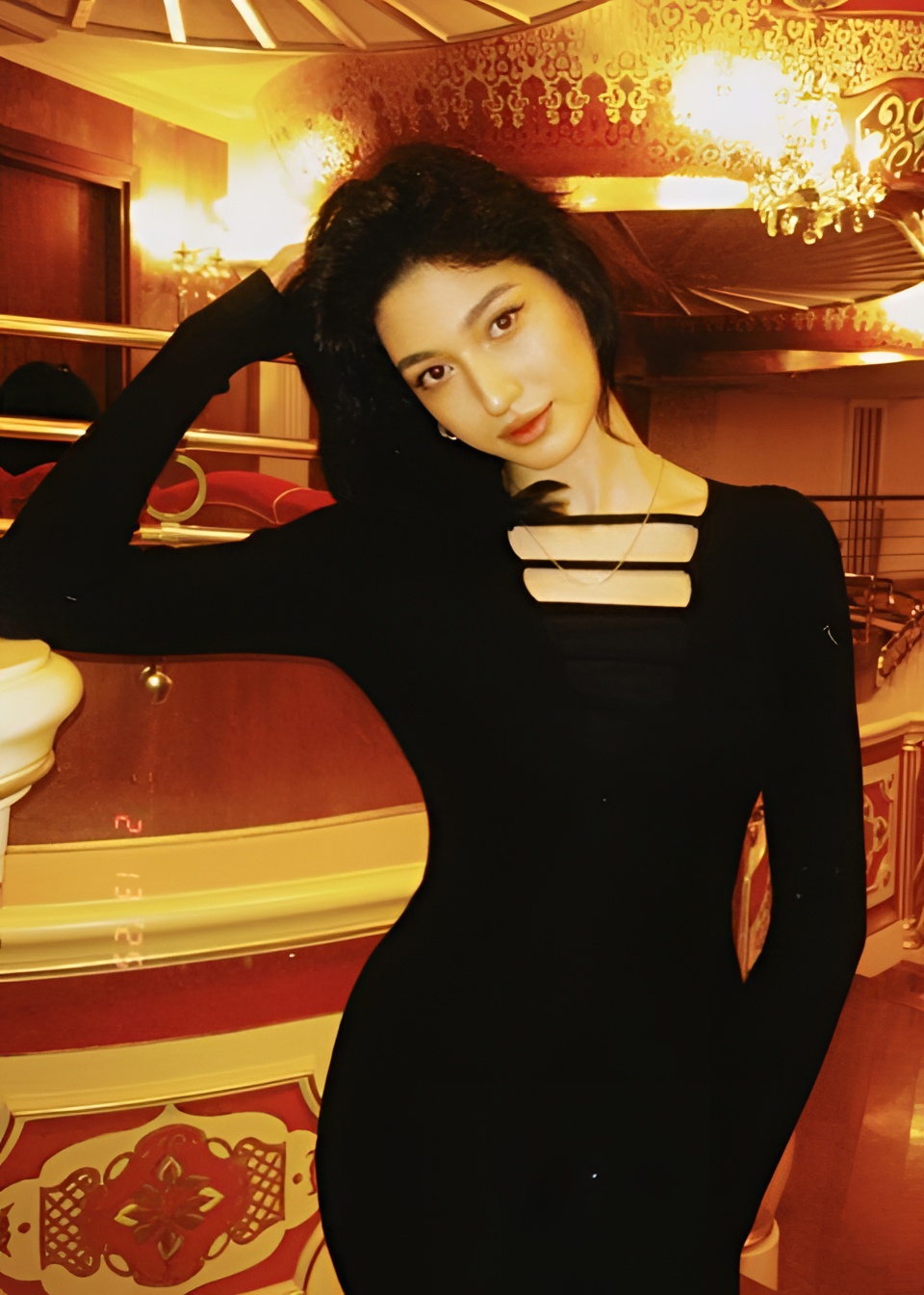 Эвелина привлекальеная девушка из Химок цена от 5000 руб