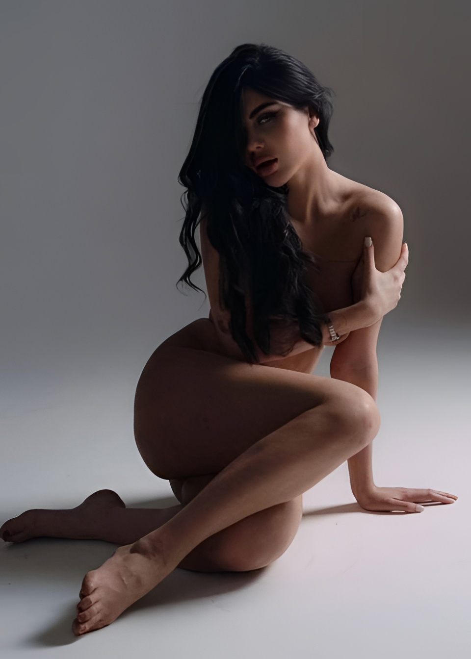 Полина привлекальеная девушка из Химок цена от 3000 руб