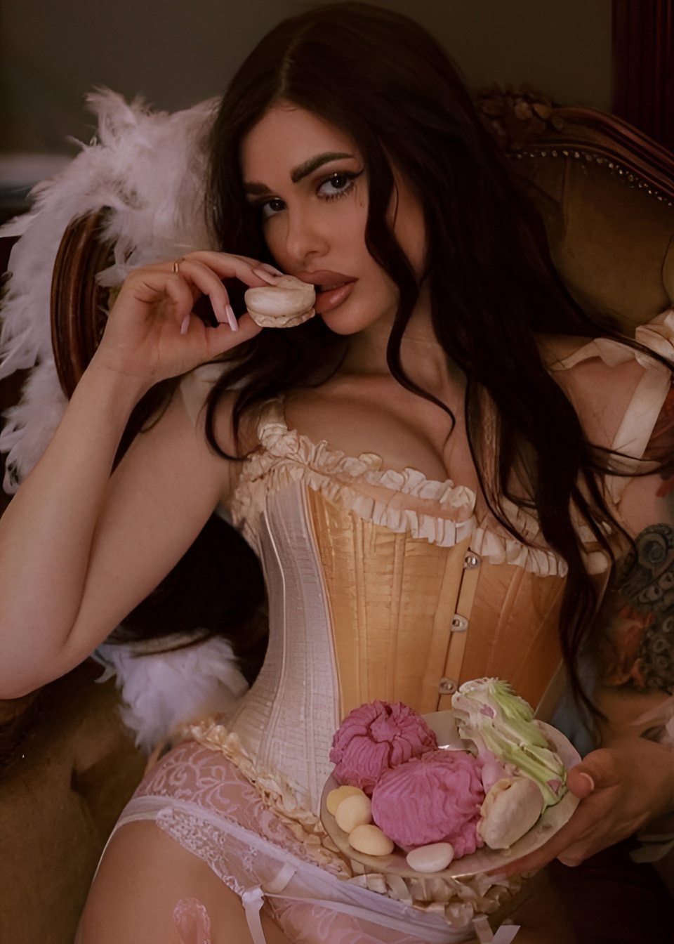 Вика привлекальеная девушка из Химок цена от 5000 руб