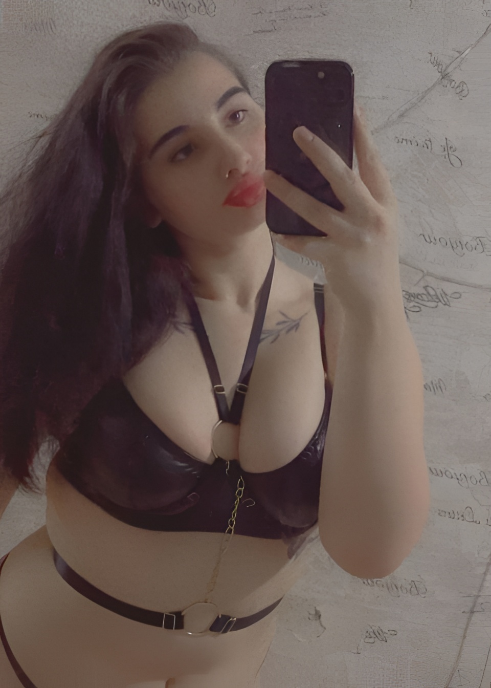 Соня привлекательная девушка из Химок цена от 15000 руб