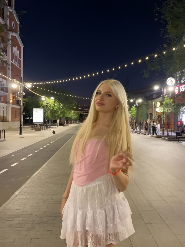 Виктория фото 2